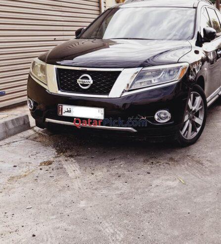 2013 Nissan Pathfinder, full option