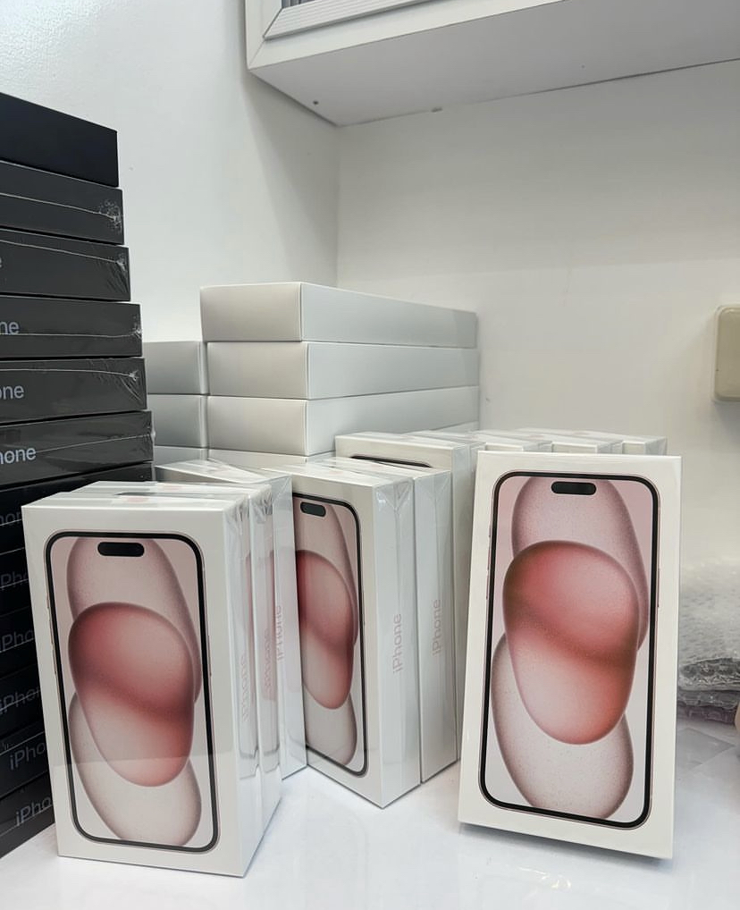 ORIGINAL IPHONE 15 PRO MAX 1TB SIM UNLOCKED