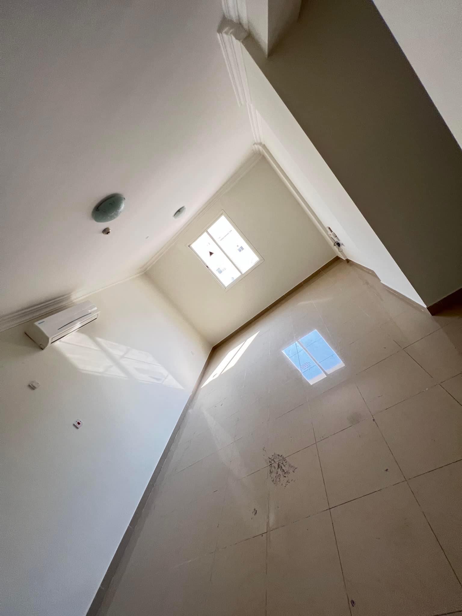 Apartment for rent in the southern Khalifa city