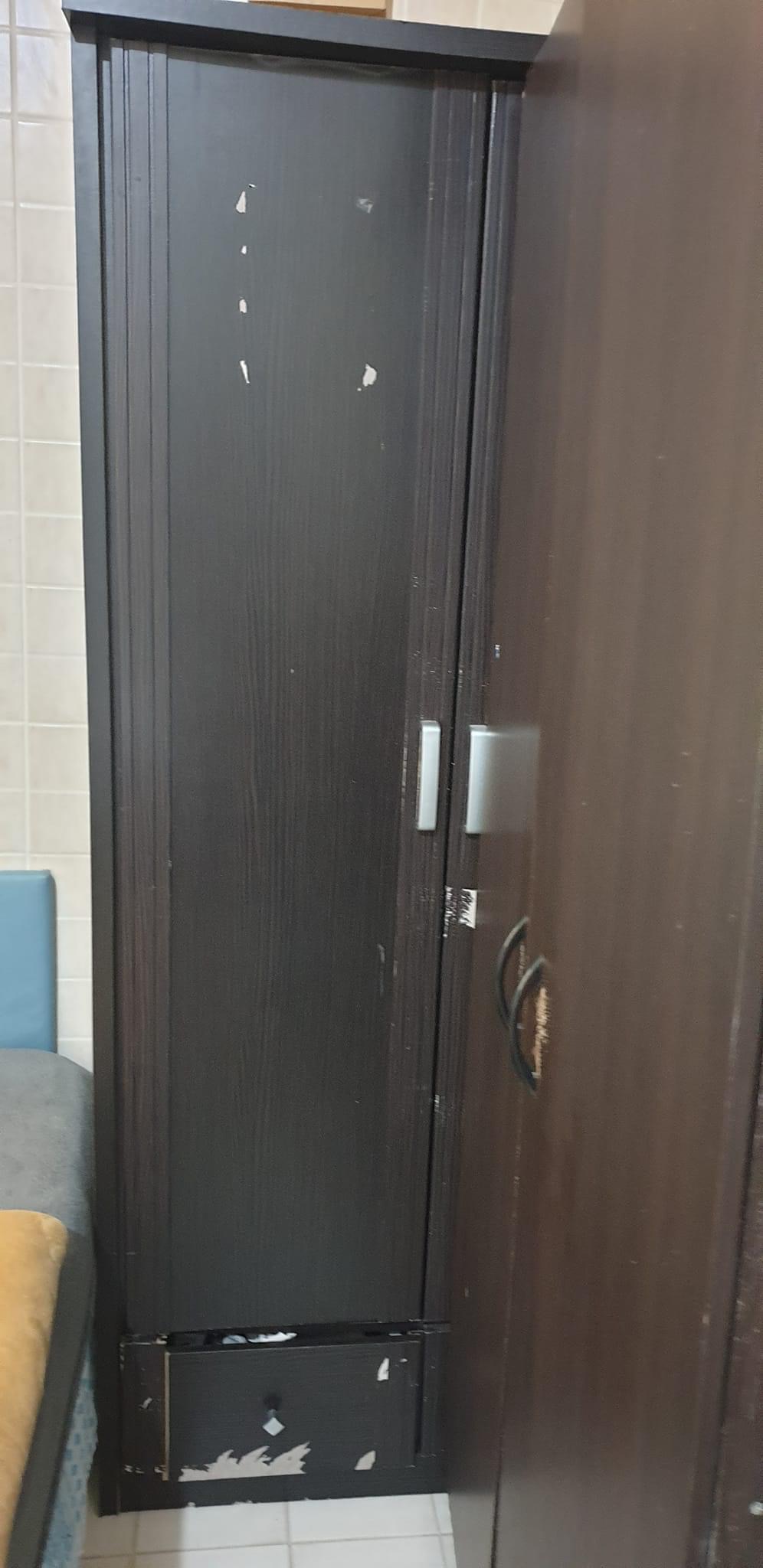 Items for sale – 2 Cupboard, sofa, gas stove