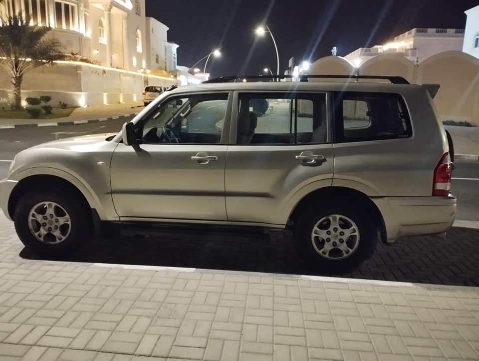 mitsubishi pajero 2003