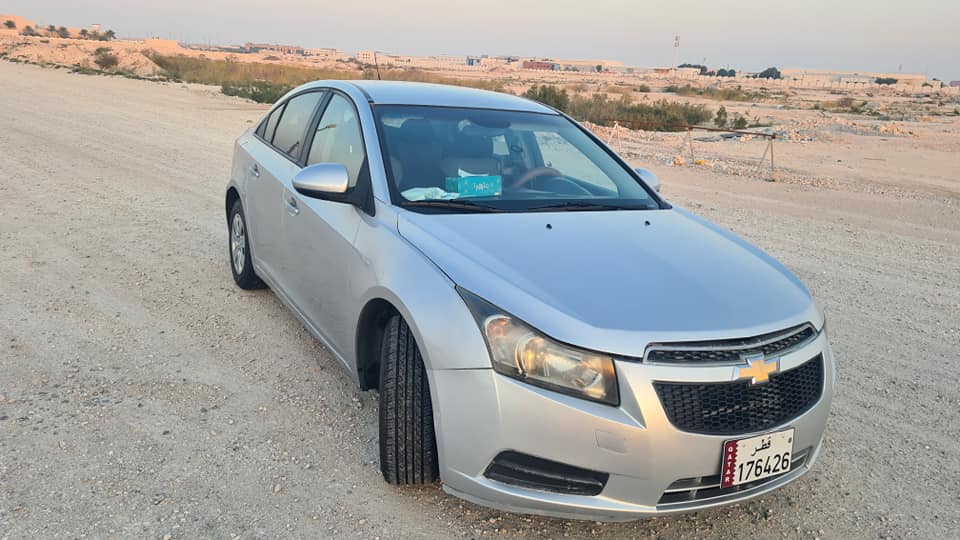 Chevrolet Cruze LS 2012
