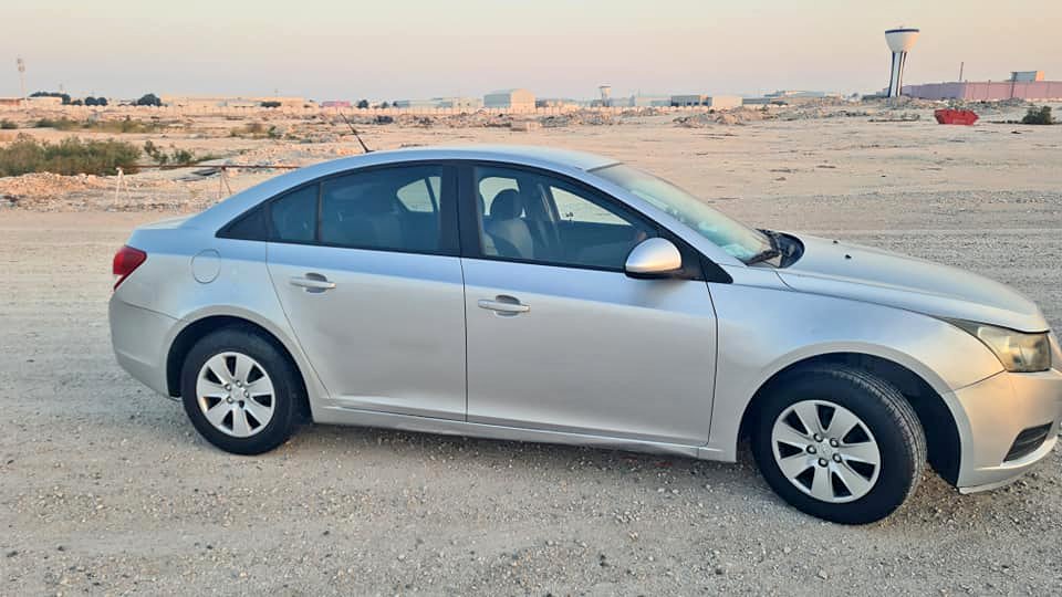 Chevrolet Cruze LS 2012