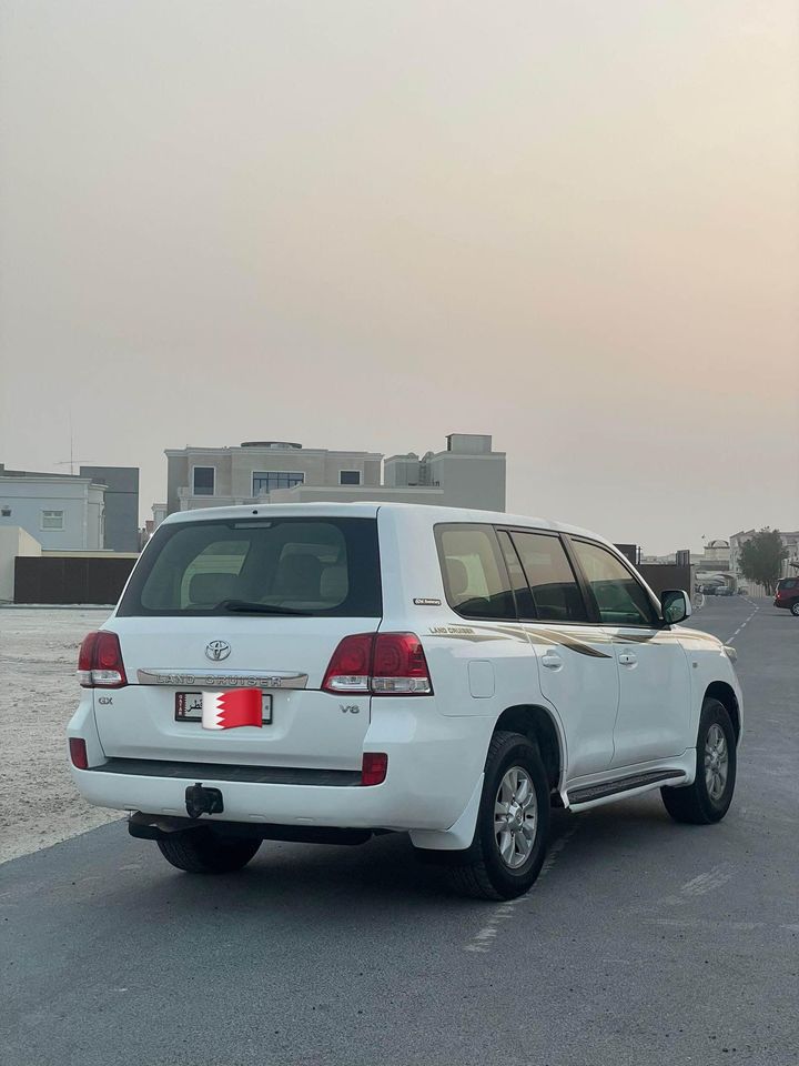 2011 Toyota Land Cruiser GX V6