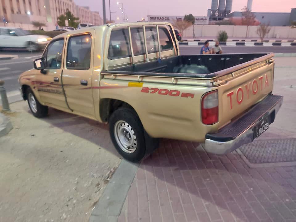 Toyota Hilux (Japan) 2003